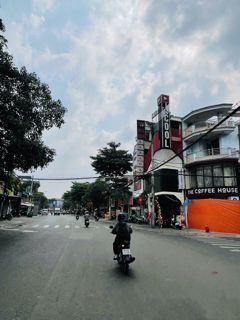Bán nhà mặt tiền Hoàng Diệu 2, DT 125m2 đường 30m, đường thương mại. Xây được hầm 7 tầng